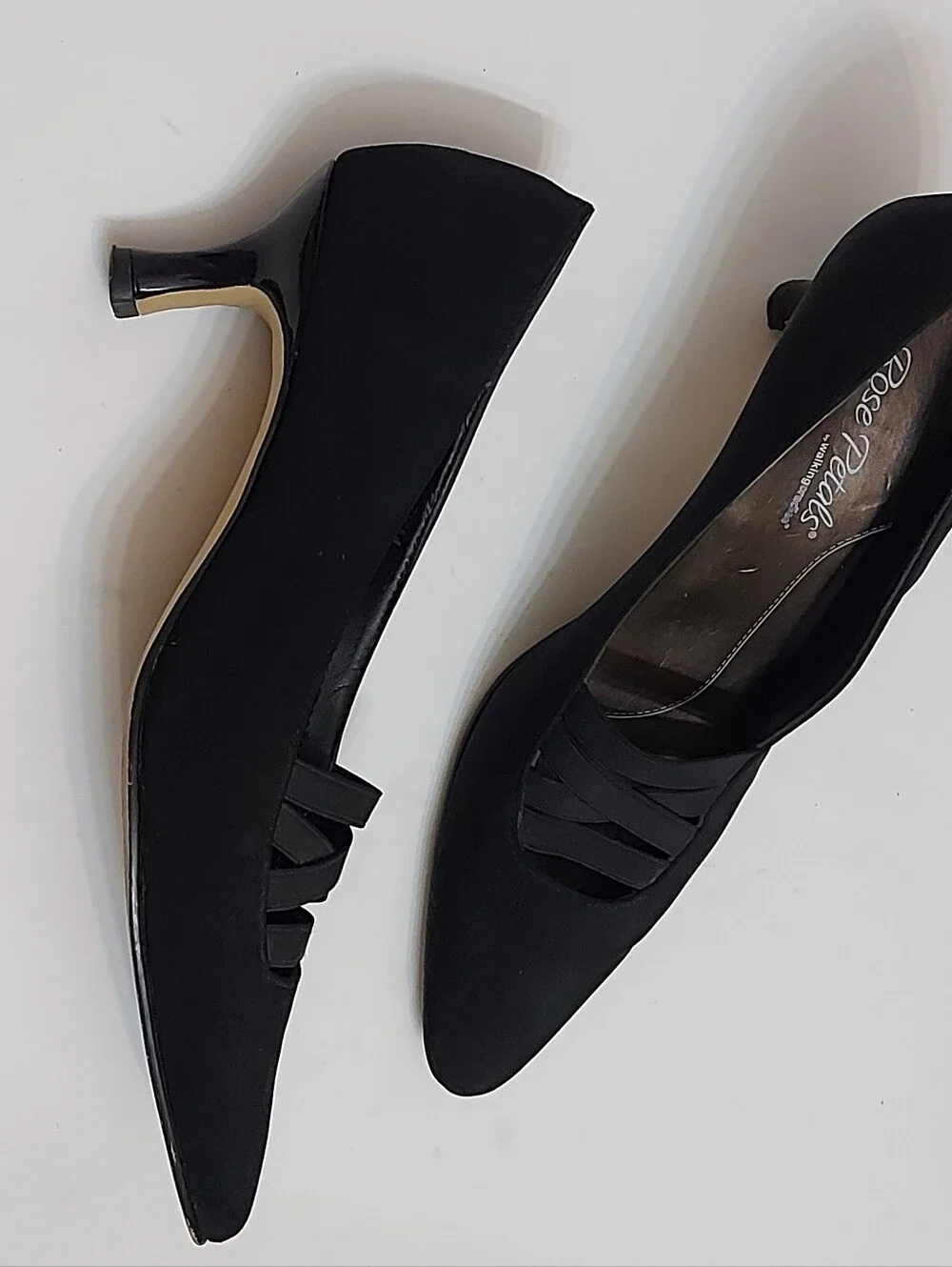 Black Low Heel Pumps with Elastic Straps